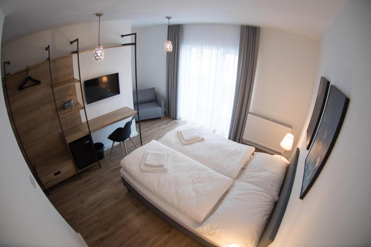 Stara Posta Bed & Breakfast Svidnik Exterior photo